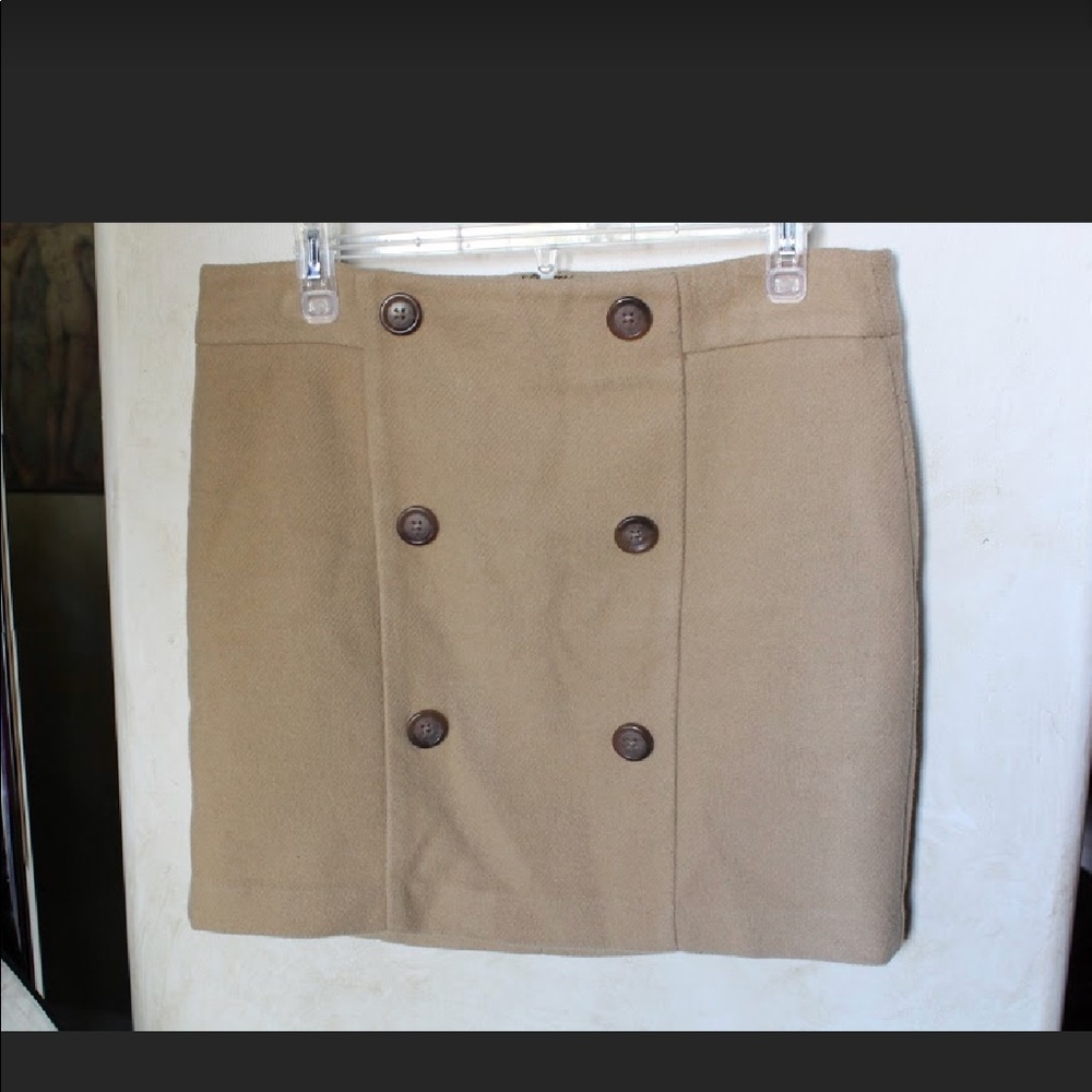 GAP short wool tan skirt